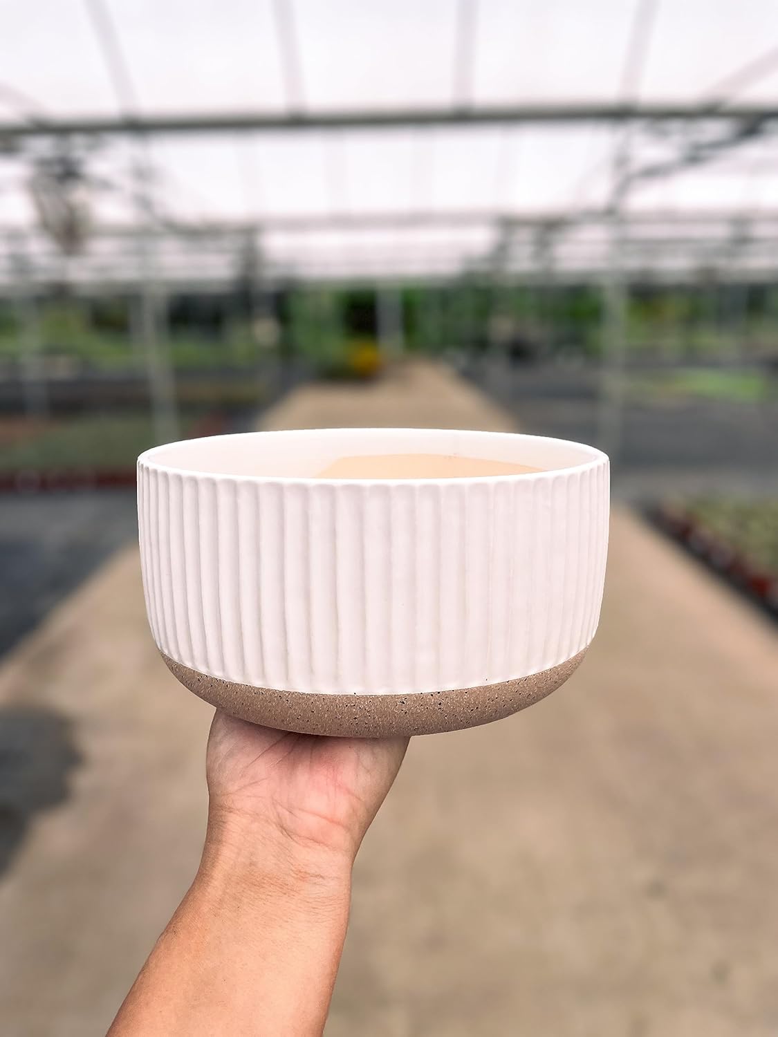 7 in. Ceramic Dual Tone Planter Pot (Cream)