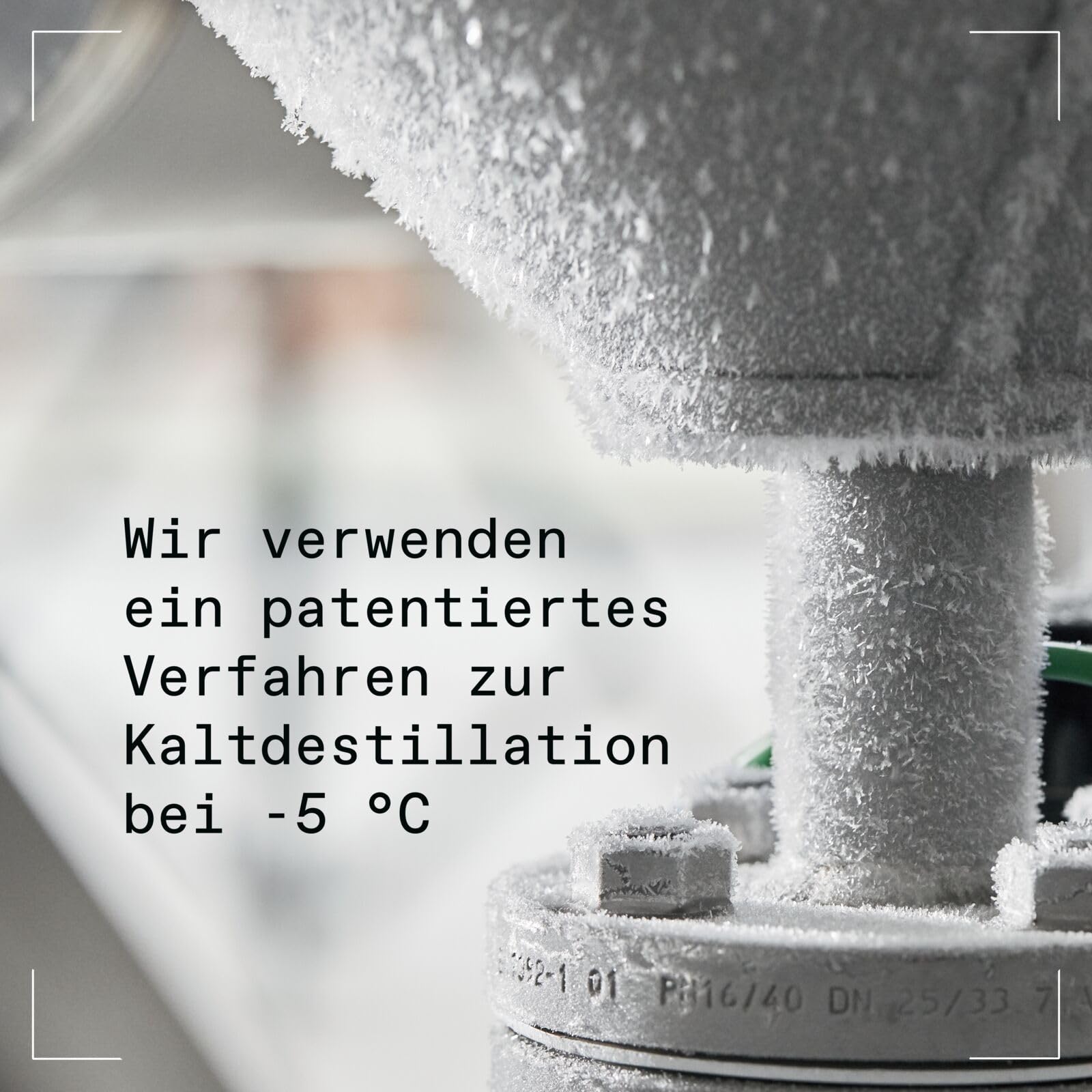 Oxley Premium-Gin, in kleinen Chargen unter dem Gefrierpunkt kalt destilliert für eine unverfälschte, botanische Frische, 47% Vol., 70 cl/700 ml