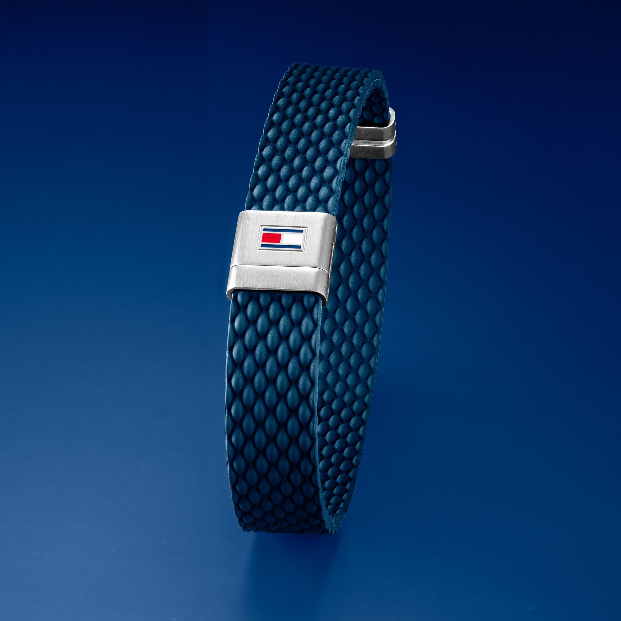 Tommy Hilfiger Jewelry Braccialetto da uomo in Silicone in nero o blu