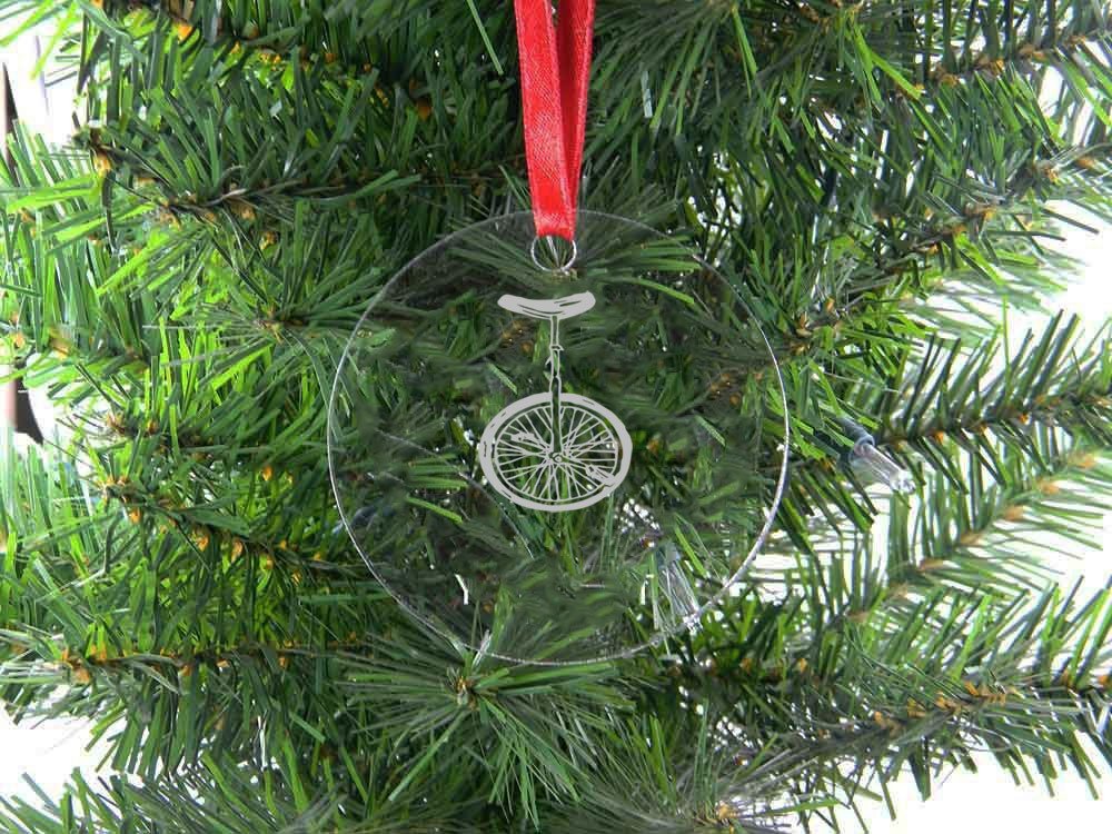 Weihnachtsbaumschmuck aus transparentem Acryl, mit rotem Band, personalisierbar