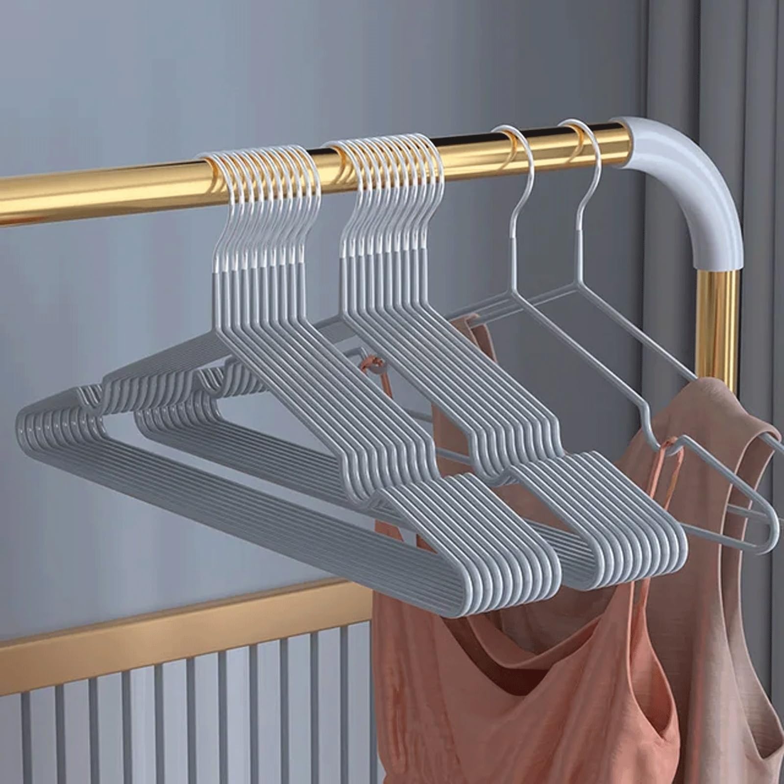 Non Slip Household Clothes Hanger, Curved Design Plastic Wide Shoulder Semi-circular Clothes Hanger, Seamless Hanging, Sturdy And Durable, Lightweight And Space Saving Wardrobe Clothes Hanger(Color4,2