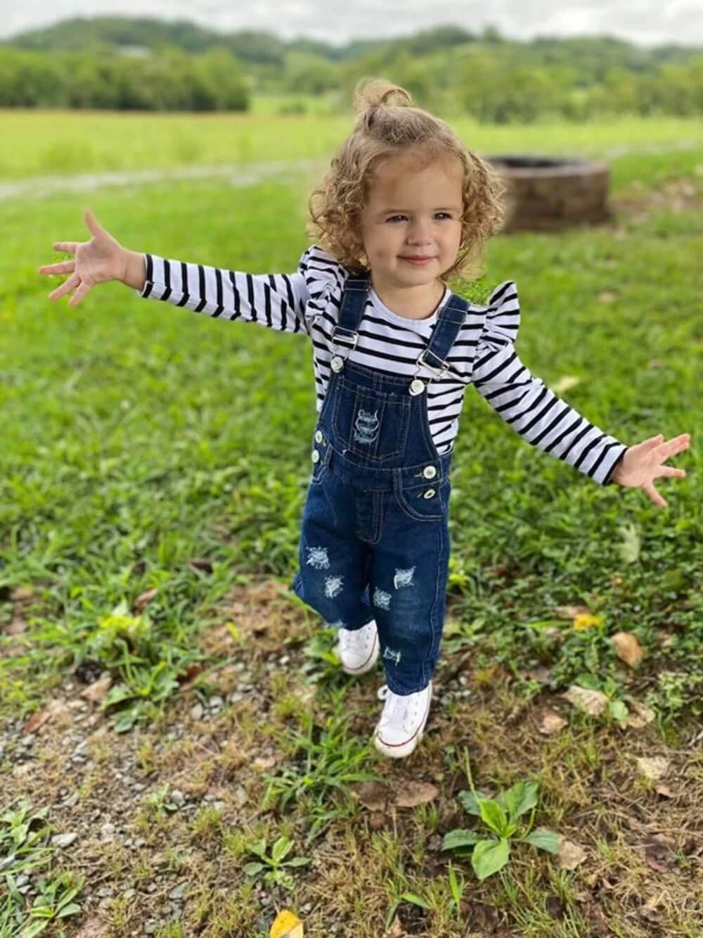 2 piezas de ropa de bebé niña mono mamelucos ajustables rasgados pantalones vaqueros conjunto con manga larga raya camiseta - azul - 12 -18 meses