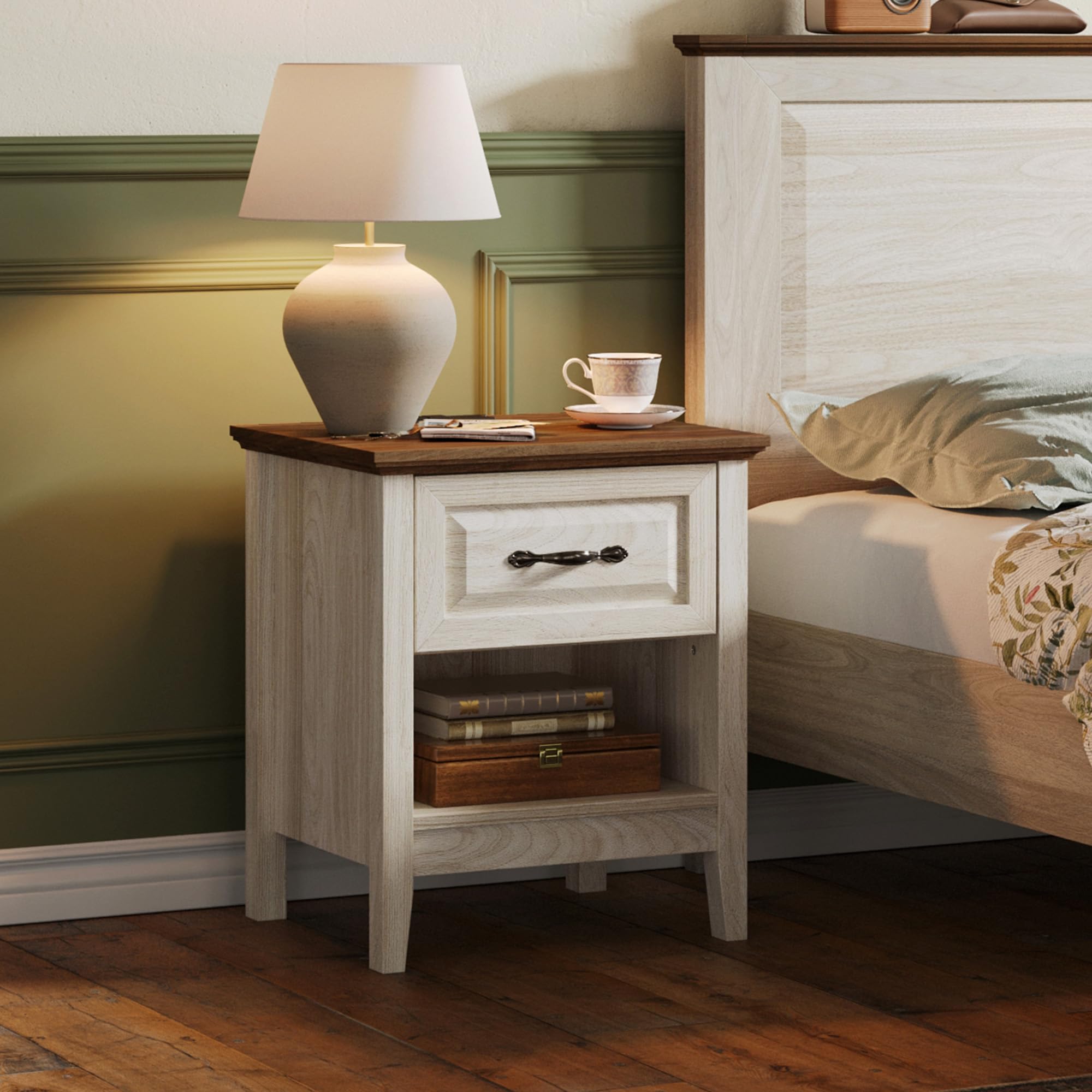 LINSY HOME Nachttisch 2er Set, Farmhouse Holz Nachttisch mit Open Storage Regal, Nachttische mit Steckdose, Beistelltisch Endtisch für Schlafzimmer Wohnzimmer Sofa Couch Büro 48 x 40 x 53 cm, Beige