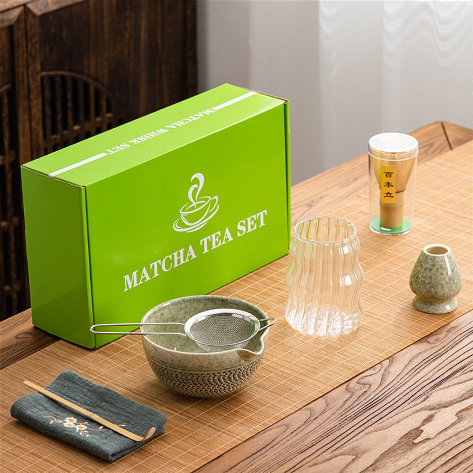 Ensemble de 7 Pièces Matcha Kit Bol à Matcha avec Bec Verseur Outils Traditionnels de Cérémonie du Thé Japonais Cuillere Matcha
