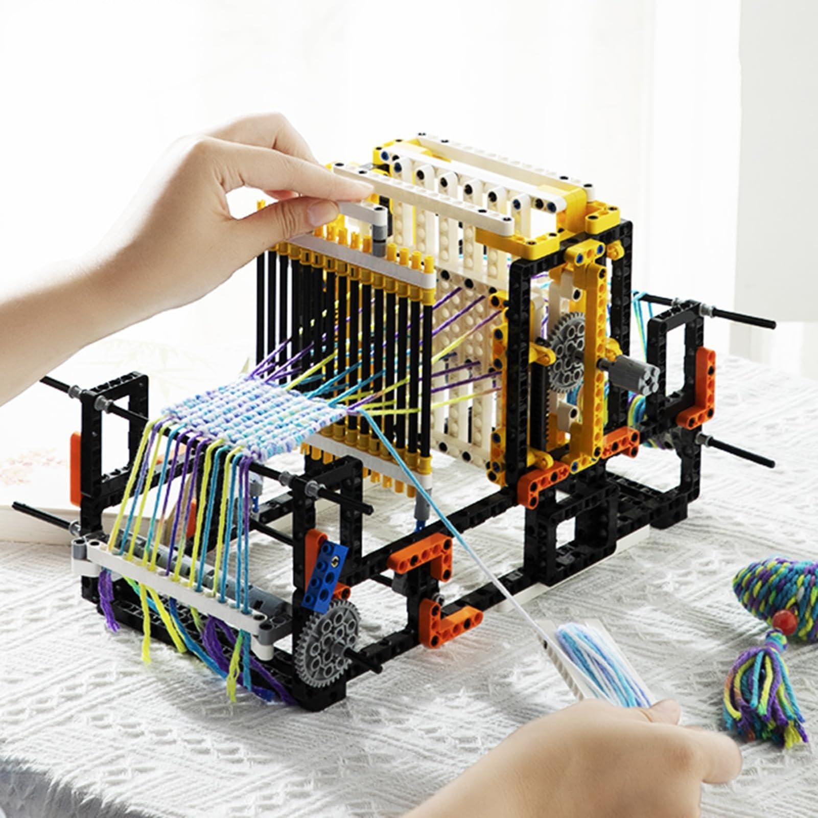 Kreativer Montagewebstuhl, DIY-Handstrickwebmaschine, Multi-Craft-Webstuhl-Set, Webrahmen-Webstuhl for Kinder, Erwachsene und Anfänger, Handarbeitswebstuhl