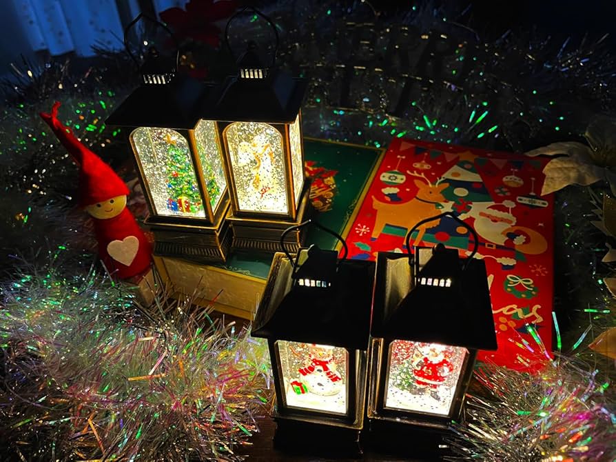 Amazon.co.jp: アンティーク風ランタン型スノードーム ライト付き Amazon.co.jp: アンティーク風ランタン型スノードーム ライト付き