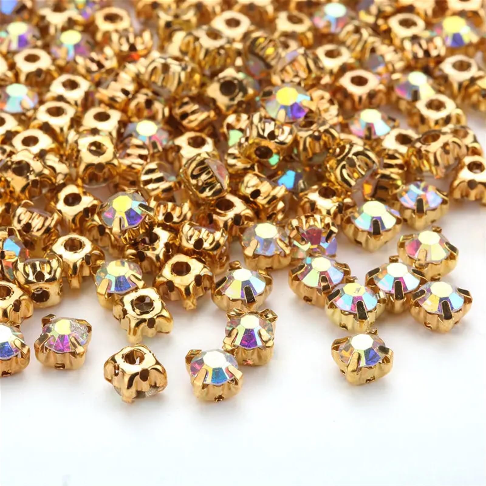 Trapano per unghie Strass in vetro Incastonatura a griffe in cristallo di vetro con retro piatto, strass da cucire, argento e oro, 3-10 mm, confezione da 30-200 pezzi(Gold Crystal AB,6mm 100pcs)