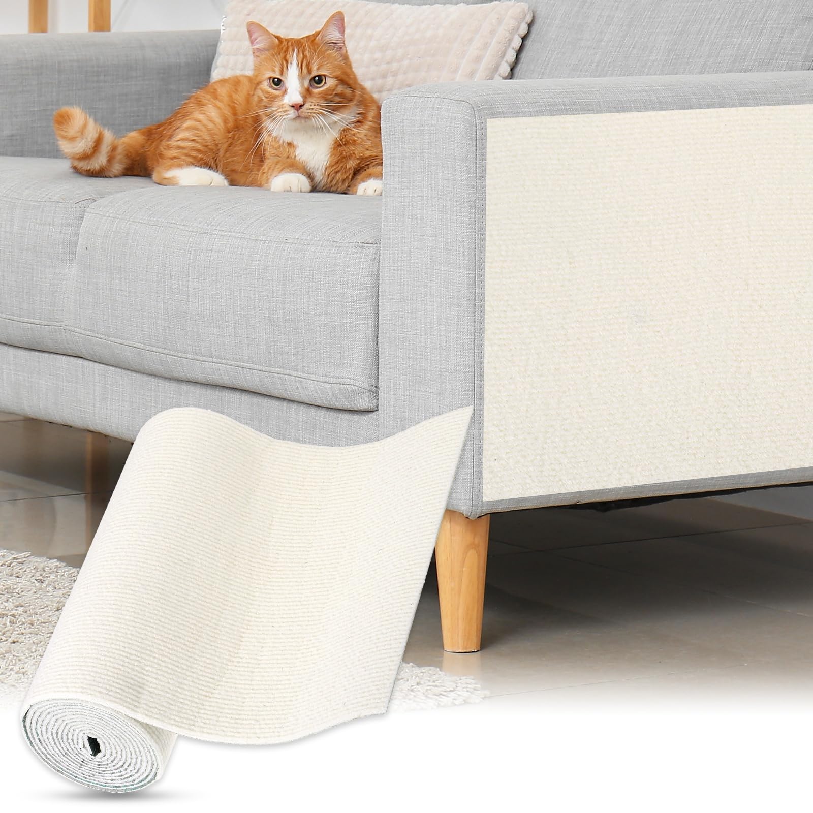 Tapis anti-rayures pour chat autocollant afin de stopper les griffures sur le canapé beige