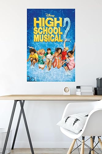 Vista 4 de Trends International High School Musical 2 - Póster de pared de una hoja, 22.375 x 34 pulgadas, versión premium sin marco