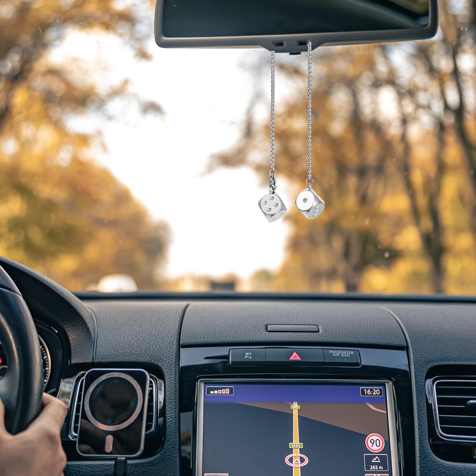 Dadi da appendere in macchina, per dadi per auto, per specchietti retrovisori per auto, Elegante decorazione per dadi per auto, pendente per specchietto retrovisore per