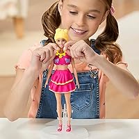 Vista 12 de Play-Doh Barbie - Juego de volantes y lazos, haz ropa de muñeca con compuesto de modelado y 9 accesorios de moda, artes y manualidades para niñas