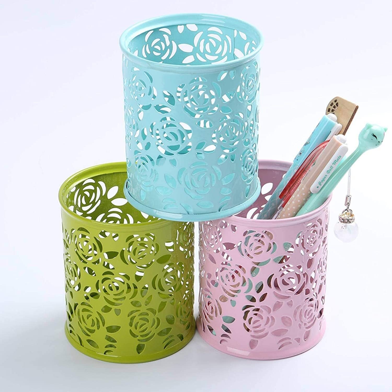 Stifthalter für den Schreibtisch, Zylinder-Stifthalter aus Metall mit hohlem Rosen-Blumen-Design, mehrfarbig, 9,7 x 8,2 cm(D-rosered)
