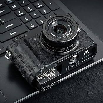 Amazon | JJC 金属ハンドグリップ Panasonic Lumix GX7 Mark III