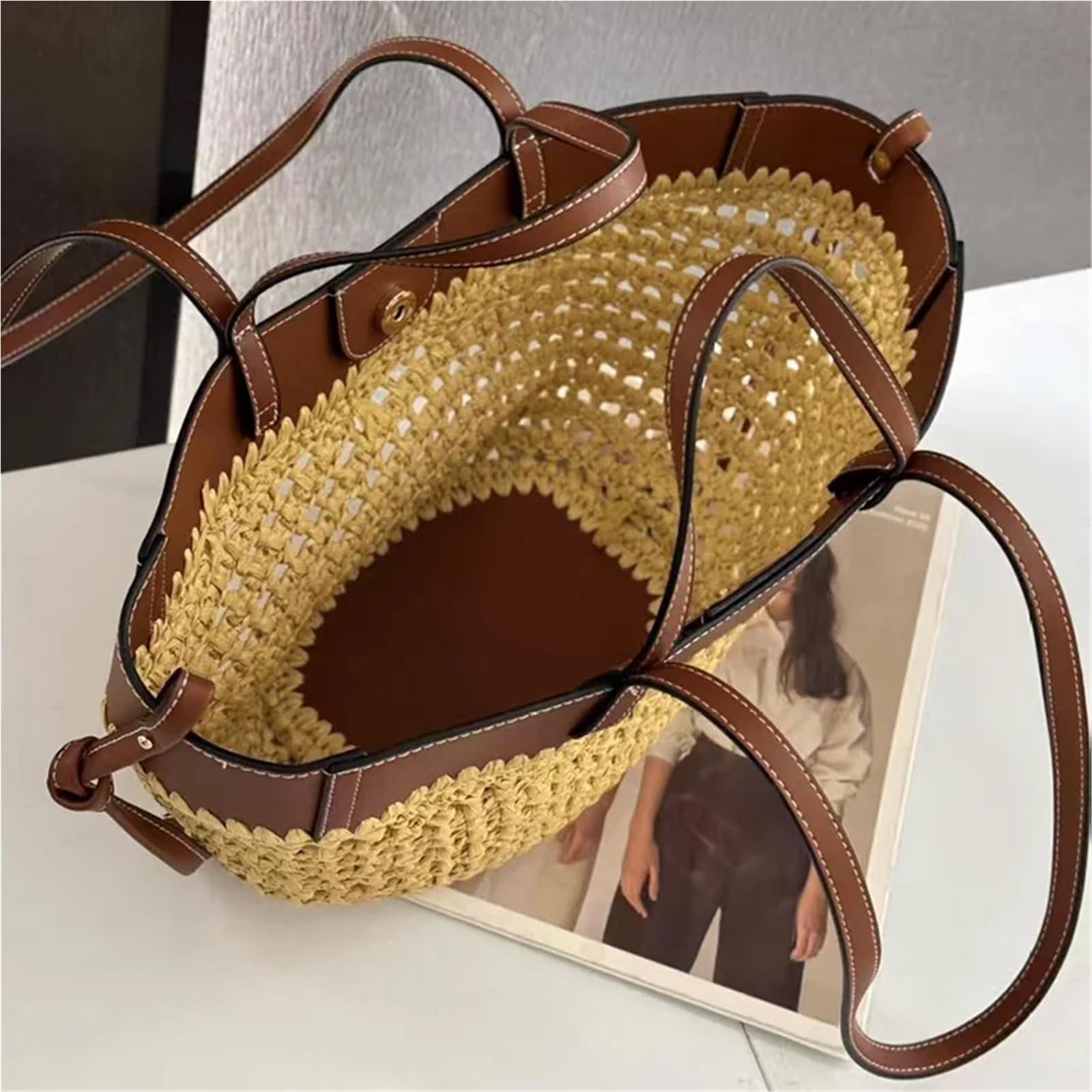 Generisch gewebte tasche Große Kapazität Stroh Tasche Mode Hohl Gewebt frauen Knödel Sommer Berufung Strand Schulter Handtasche