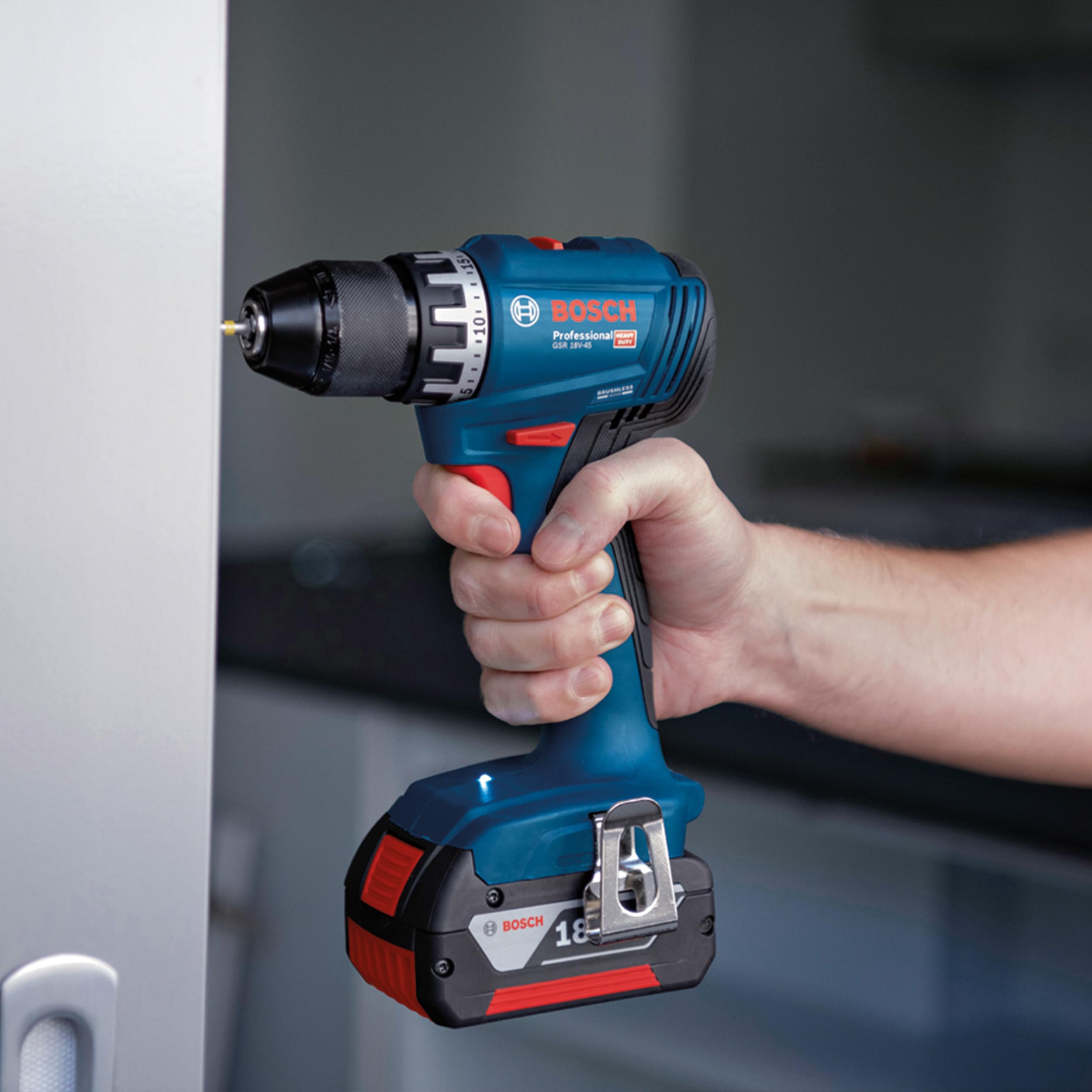 Bosch Professional 18V System Trapano-avvitatore con percussione a batteria GSB 18V-45 (velocità 1.900 giri/min, senza batteria/caricabatteria)