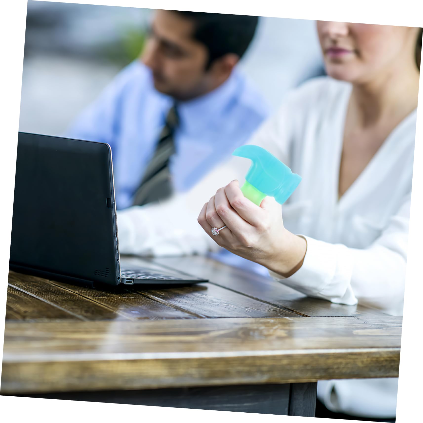 FELTECHELECTR 3D Gravity Luminous Radish Hammer Toy 20pcs Boys and Girls Hammer Toy Gravity Radish Fun Boys and Girls