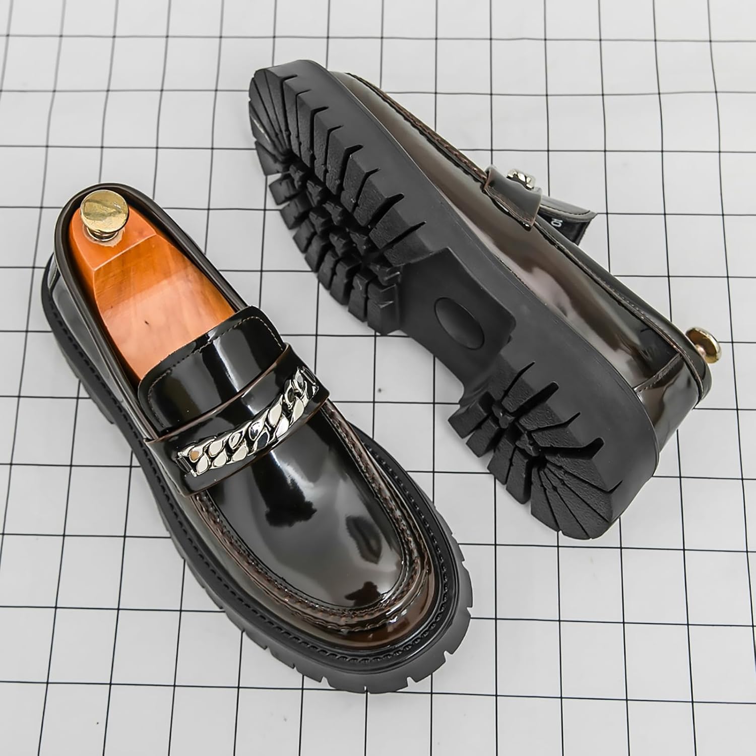 Men's Dress Loafers Fashion Patent Leather Chunky Heel Tuxedo Shoes with Chain Decor,Lug Sole Platform Non-Slip Comfort Slip-On Business Loafer Shoes for Work Office