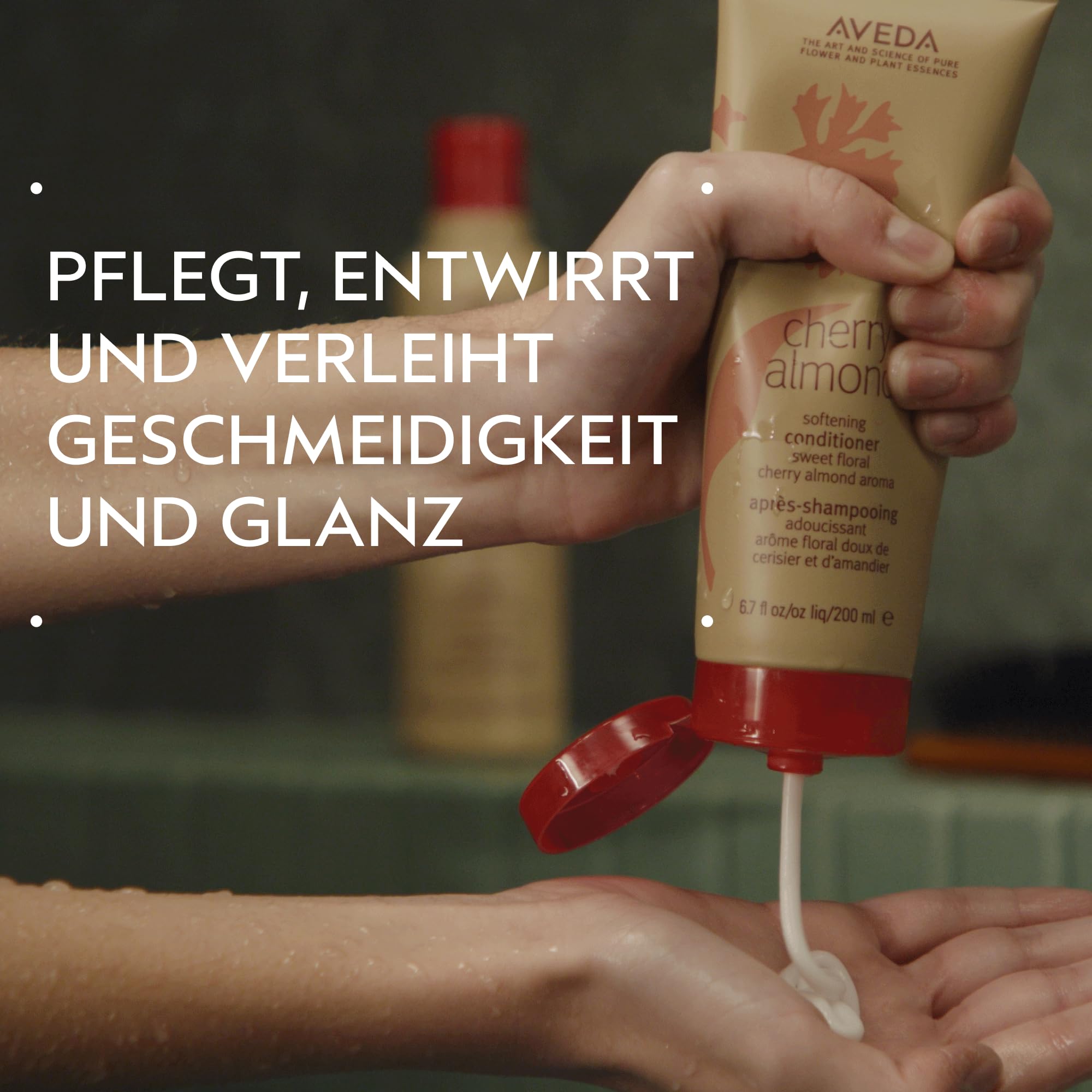 Aveda Cherry Almond™ Softening Conditioner | Haarspülung | Pflegt das Haar & sorgt für Geschmeidigkeit | Für normales bis trockenes Haar