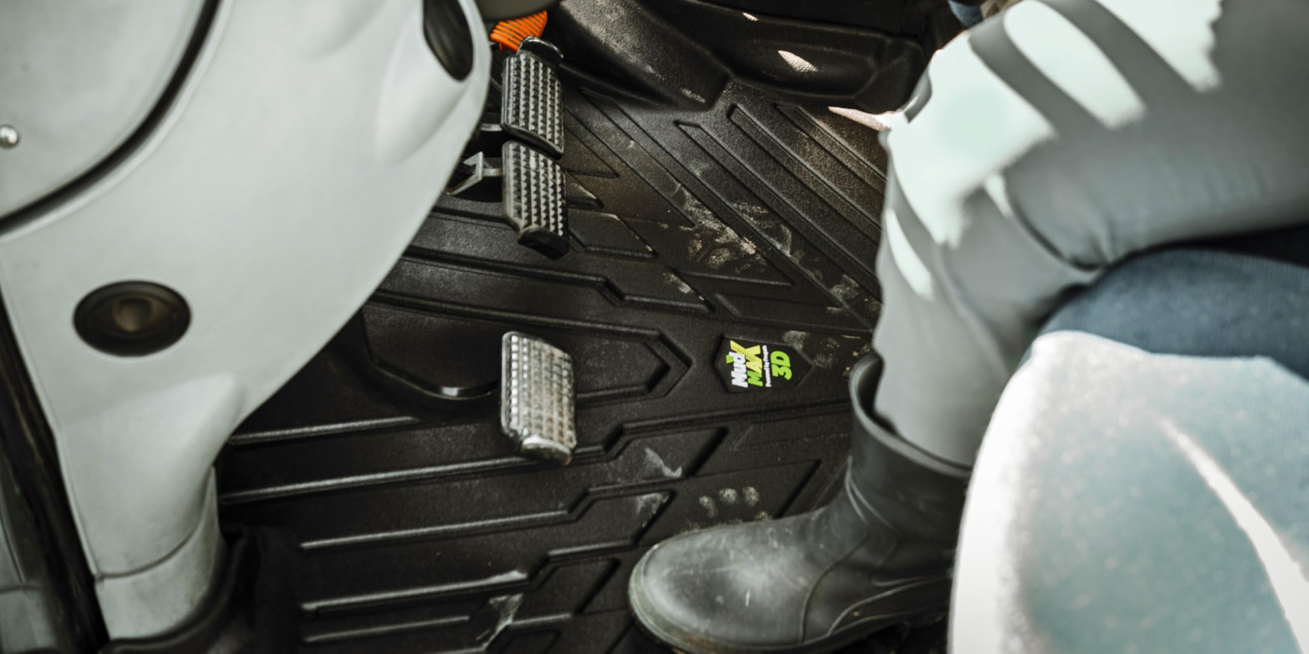 Fußmatten MudMax für Traktor Zubehör John Deere Serie 6R 250 ab 2022 Passgenaue Gummimatten | Langlebiges TPE-Material | Höhere Kanten