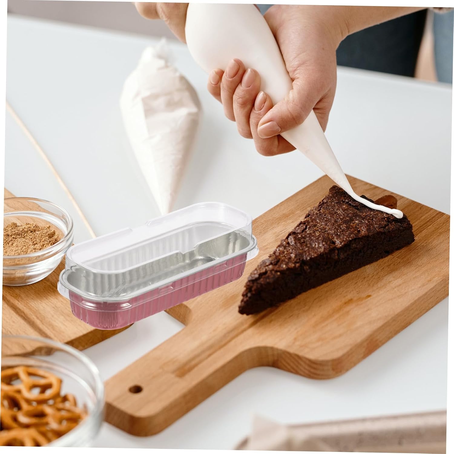 ABOOFAN 30Pcs Clear Cake Carrier with Lid Rectangular Baking Packing Box for Cake Wrapping and Cake Packaging for Celebrations and Events