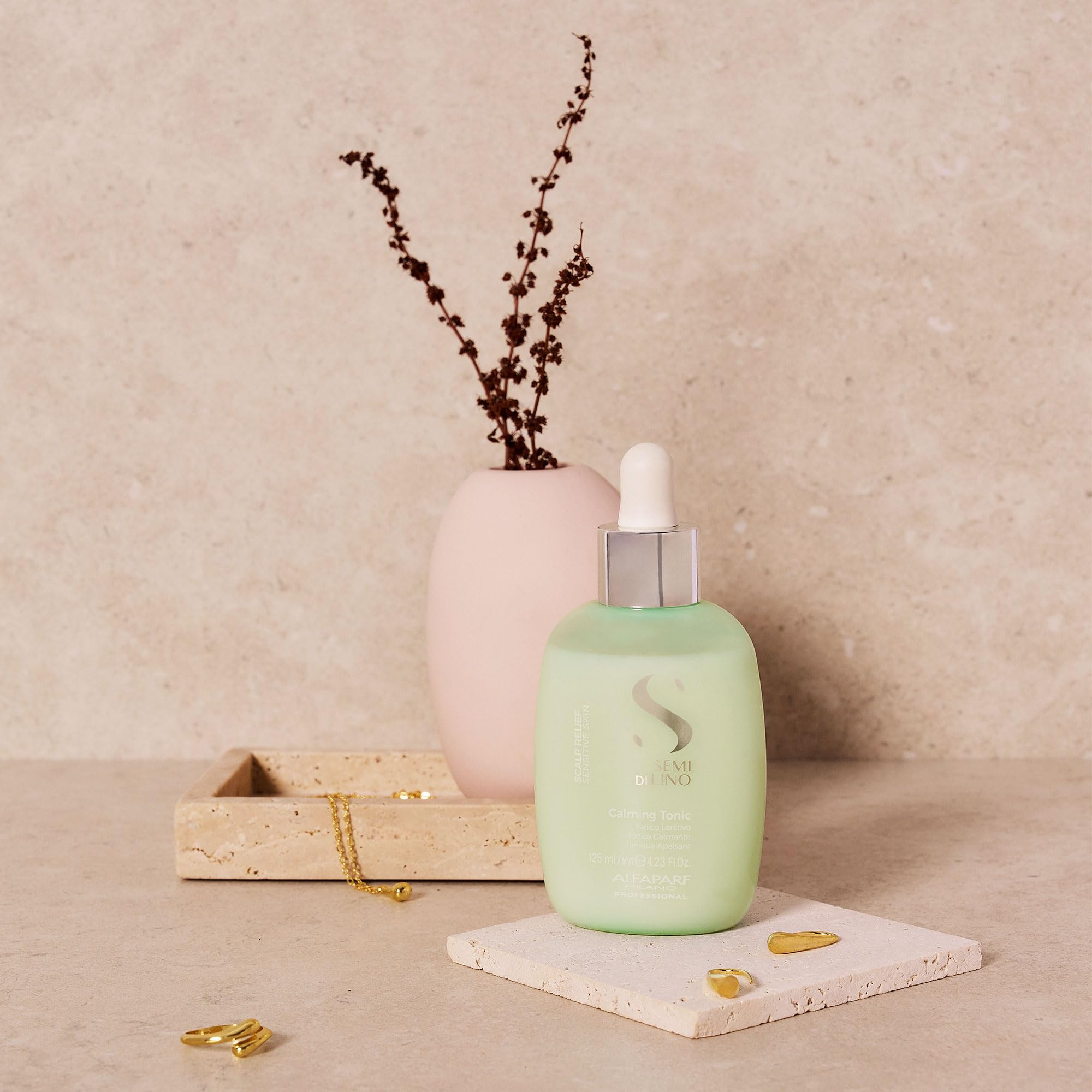 Alfaparf Milano Semi di Lino Scalp Relief Calming Tonic for Sensitive Skin - Immediate Calming Effect - Soothes, Brings Comfort and Hydrates - Itch Relief - Professional Salon Quality - 4.23 Fl Oz