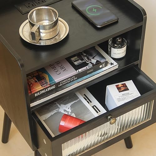 Miniatura 8 de AWASEN Mesita de noche negra con estación de carga, moderna mesita de noche con cajón decorativo de cristal, mesa auxiliar pequeña con espacio de