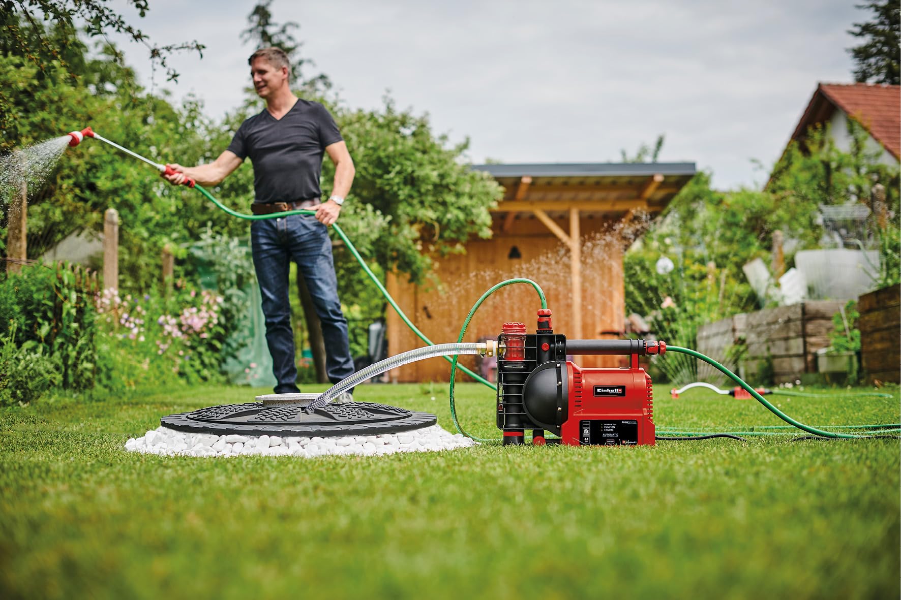 Einhell Hauswasserautomat GE-AW 1142 FS (1100 Watt, 4200 L/h Fördermenge, Automatikfunktion, max. 4,8 bar Druck, max. 48 m Förderhöhe, 8 m Ansaughöhe, Flow-Sensor, LED-Anzeige)