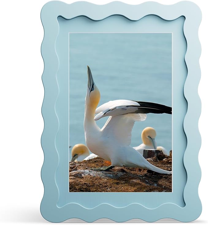 5x7 Picture Frame with Mat for 4x6, Wavy Edge Wooden Real Glass Photo Frame for Tabletop and Wall Hanging, Blue, 1 Pack