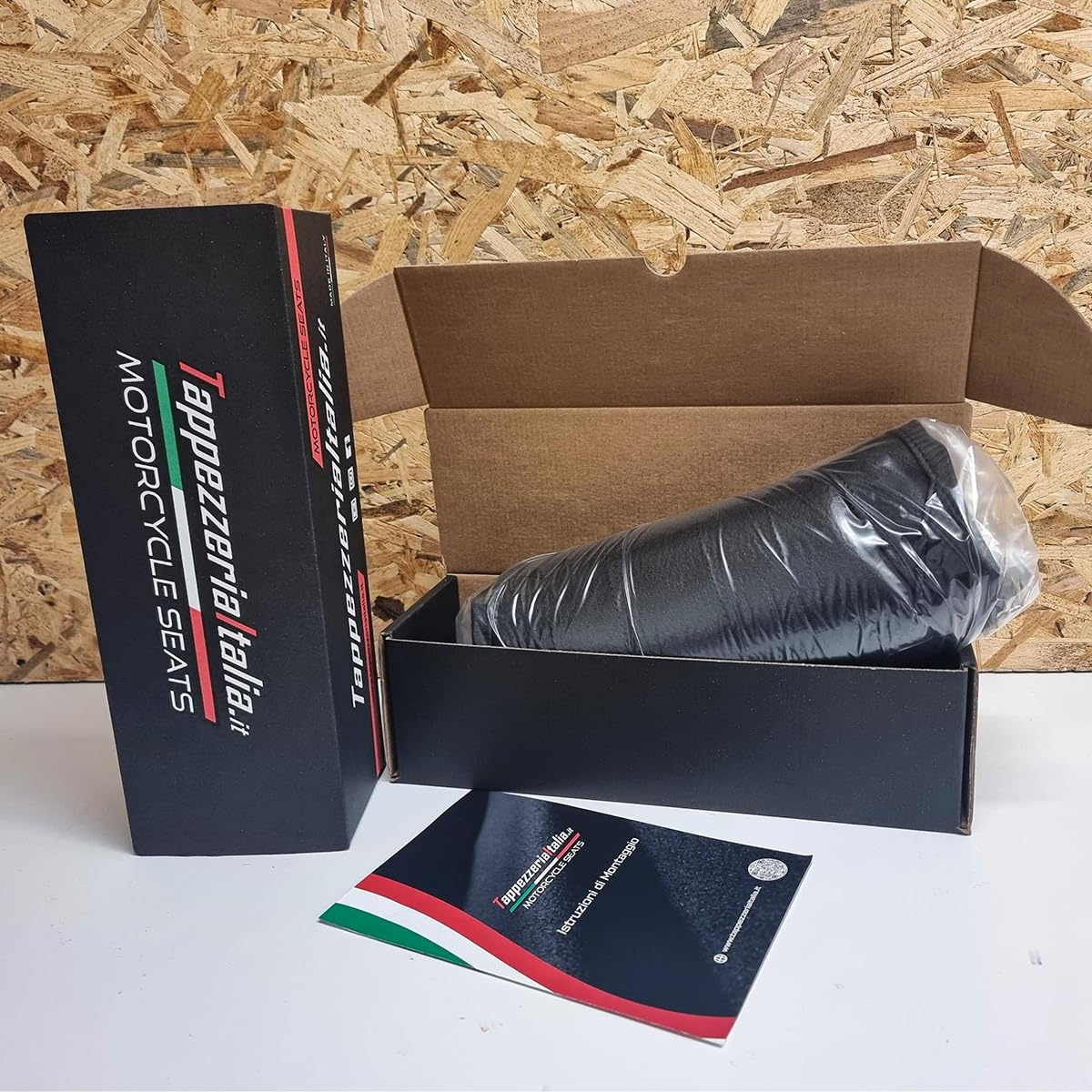 TAPPEZZERIA ITALIA Rivestimento Sella SH 300 – Ecopelle di Alta Qualità – Pronta da Installare 300 (2007-2014)