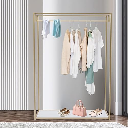 Percheros dorados de 67 pulgadas para boutiques, estante para vestidos de novia al por menor, estante de ropa comercial resistente, estantes de
