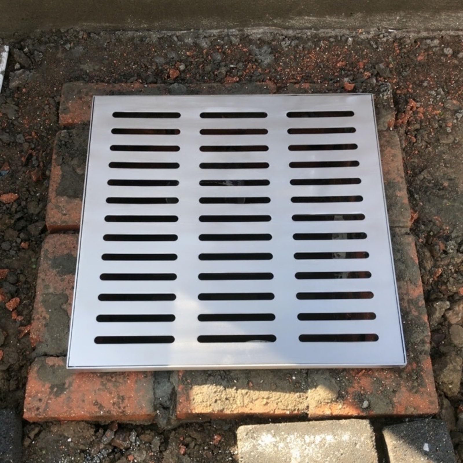 NURUGURE 304 Stainless Steel Drain Grate Cover 10cm 3 9 10in with Frame and Connector Options for Driveway Garage Yard Courtyard Drainage