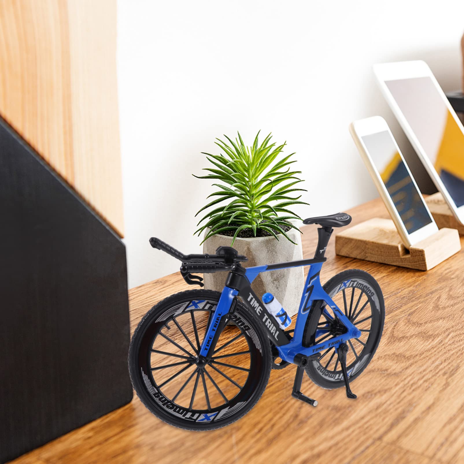 Toyvian Modello in miniatura per bicicletta da corsa, decorazione da tavolo, decorazione creativa, per casa, ufficio, 7,09 x 3,94 x 1,97 cm, regalo per gli appassionati di ciclismo