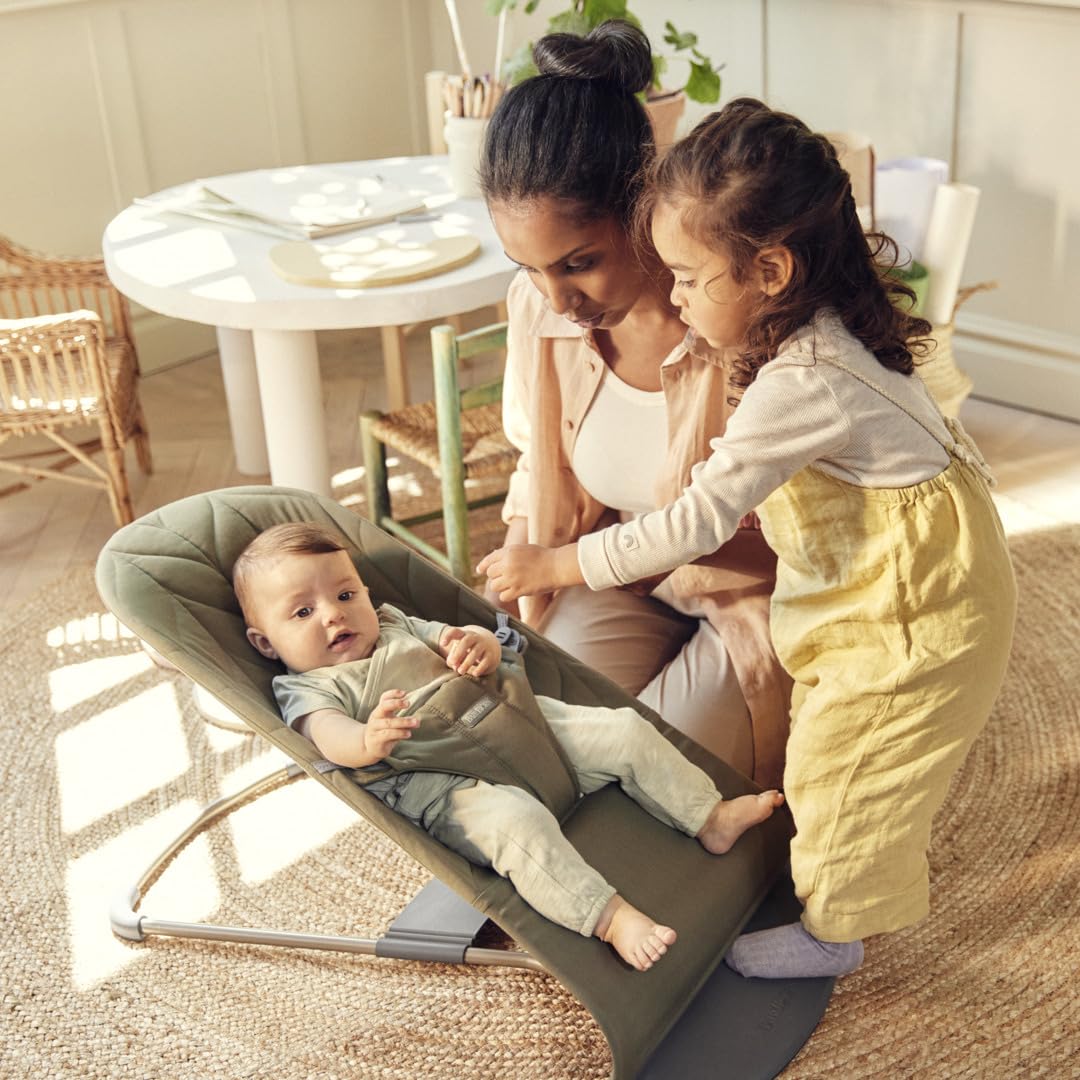 BabyBjörn Transat Bliss, Tissé, matelassage Pétale, Vert foncé