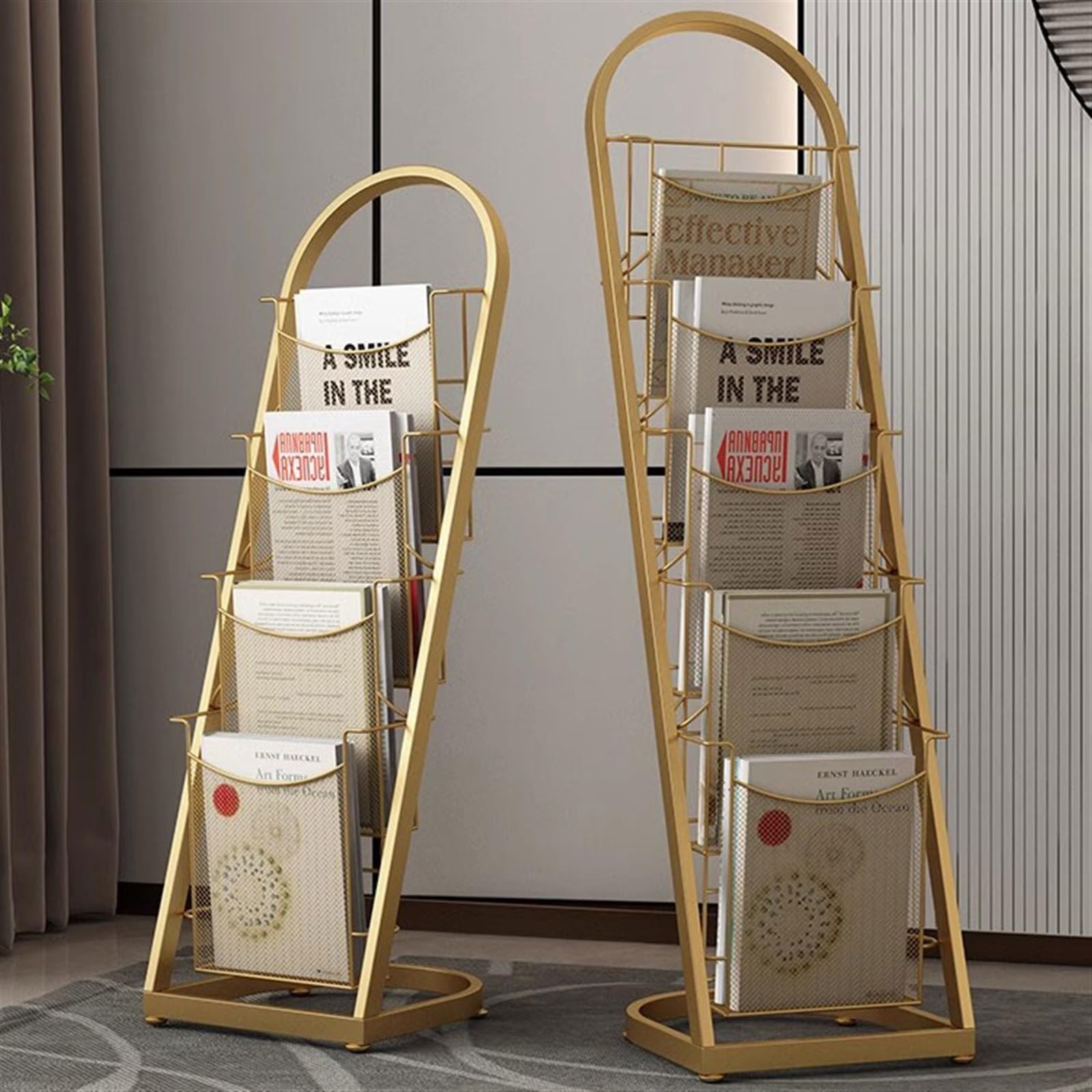 Présentoir à journaux sur pied, présentoirs à journaux en fer, présentoirs à magazines sur pied, présentoirs à journaux originaux, présentoirs métalliques pour documents, présentoirs à brochures, pr