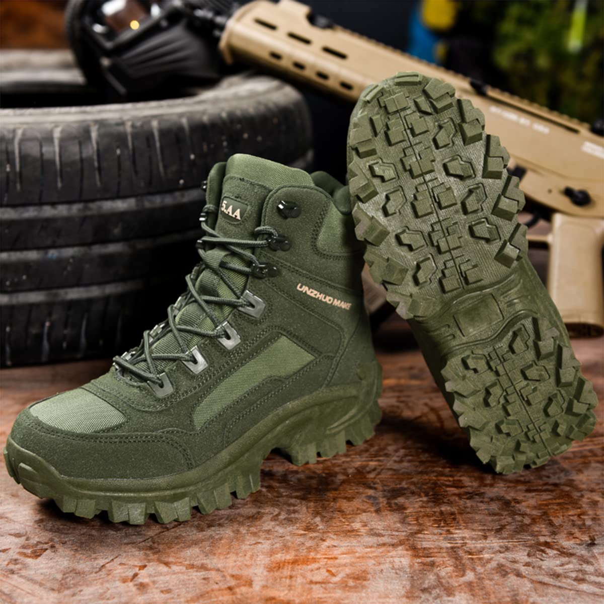 Bottes Militaires pour Hommes Bottes Tactiques D'entraînement au Combat Randonnée Alpinisme Résistant À L'usure Camping Chaussures de Plein Air