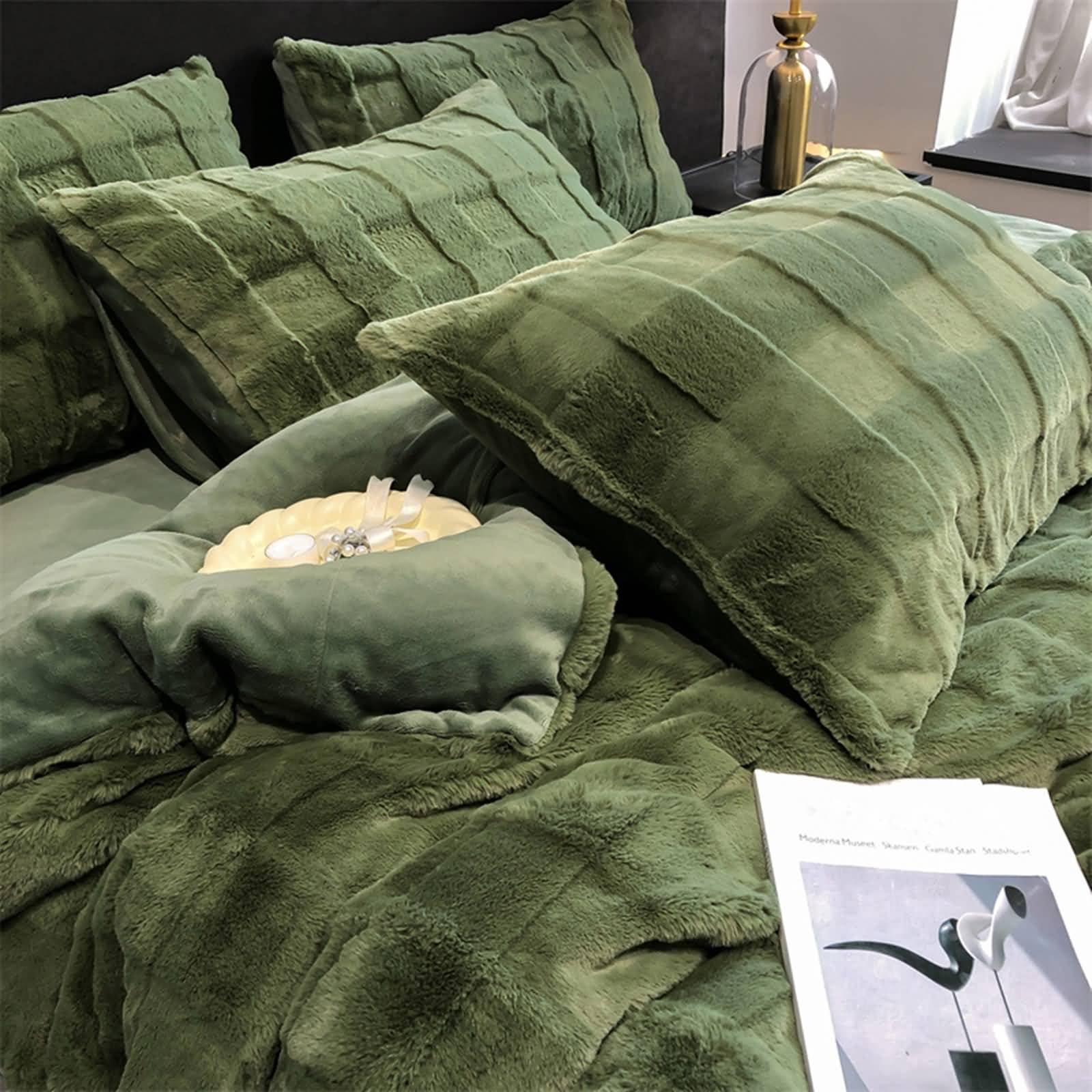 Gualiy Komplet pościeli z gumką, 4-częściowy aksamitny elegancki zestaw pościeli Super King, zawiera 1 poszewkę na kołdrę 200 x 230 cm z zamkiem błyskawicznym, 2 poszewki na poduszki, 1 prześcieradło