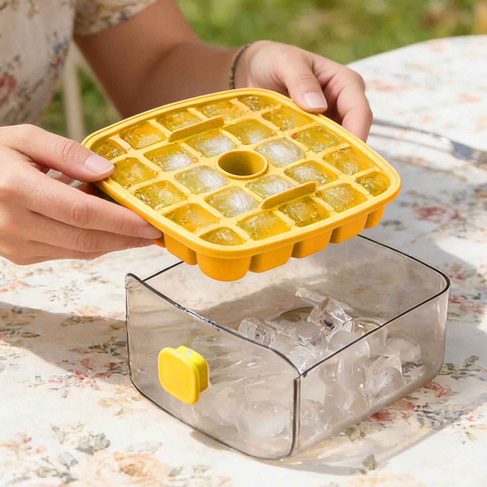 Máquina para hacer cubitos de hielo de fácil prensado, libera todos los cubitos de hielo en un segundo, caja de almacenamiento de 48 bandejas de cubitos de hielo con asa, pinzas de hielo y cesta