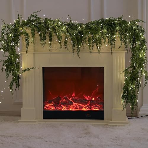 MISSPIN Guirnalda de Navidad de 9 pies con tira de luces, guirnalda de pino de cedro de tacto real, guirnalda verde artificial para mesa, manto,