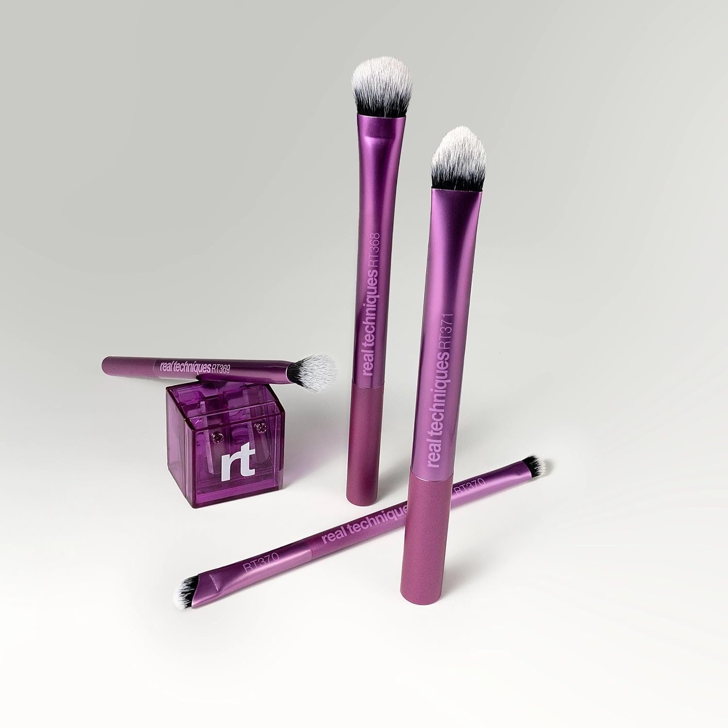 Real Techniques Eye-Conic Essentials Makeup Brush Set, 5 Piece Eyeshadow, Blending & Liner Brush Kit for Complete Eye Looks from Natural to Glam, Soft Bristles, Cruelty-Free