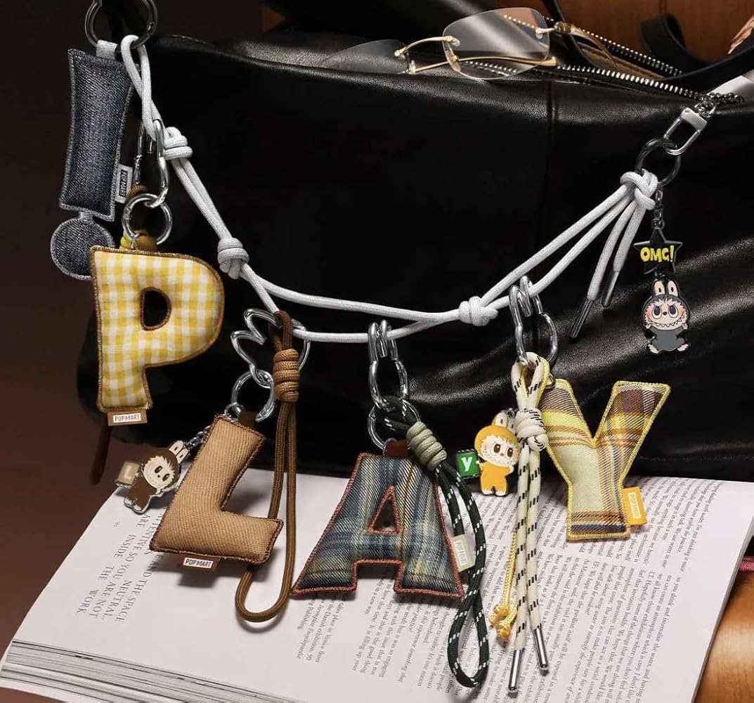 Amazon.co.jp: [POP MART] 【単品 正規品・未開封 PIN FOR LOVE