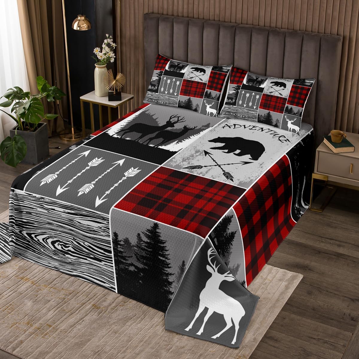 Rustic Patchwork Quilted, Bear Moose Bedspread King For Kids Boys Teens Adult, Farmhouse Hunting Deer Bedspread Quilt Set Boho Arrows Buffalo Plaid Coverlet Set With 2 Pillow Cases, Brown Green