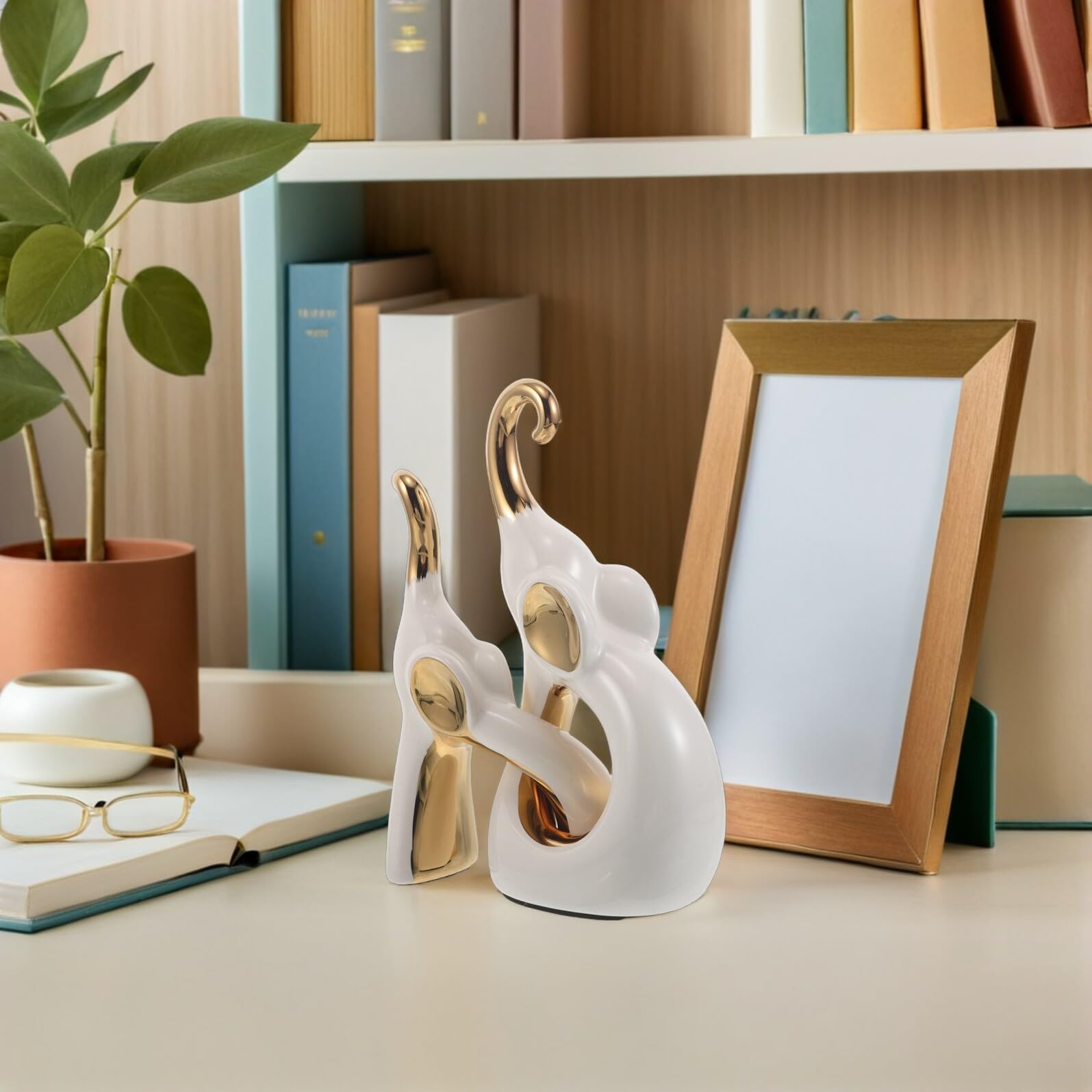 Ceramiczna Para Słoni Dekoracyjnych Minimalistyczne Figurki Ceramiczne Stolik Kawowy Romantyczna Rzeźba Słoni Do Dekoracji Wejścia i Domu Walentynki Oraz Rocznicę