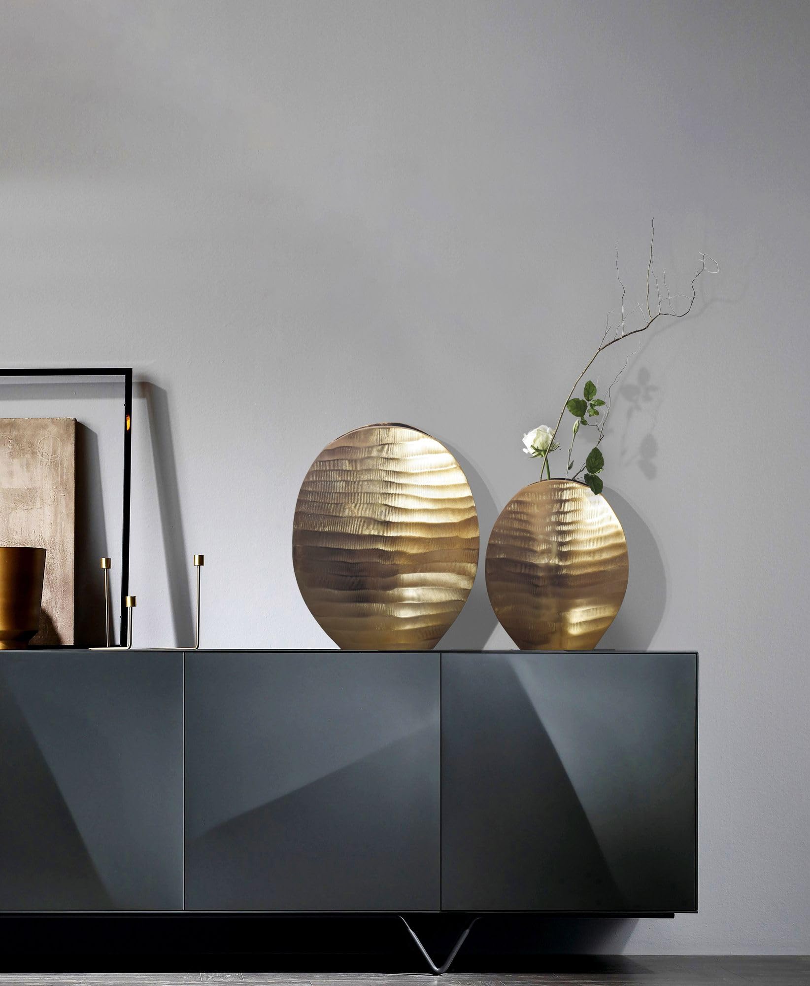 FineBuy Vase 2er Set Aluminium Gold Wellenmuster, Blumenvase | Designvasen in 2 Größen, Tischvasen handgefertigt, Wohndeko für Wohnzimmer, Sideboard und Esstisch, Tischdeko