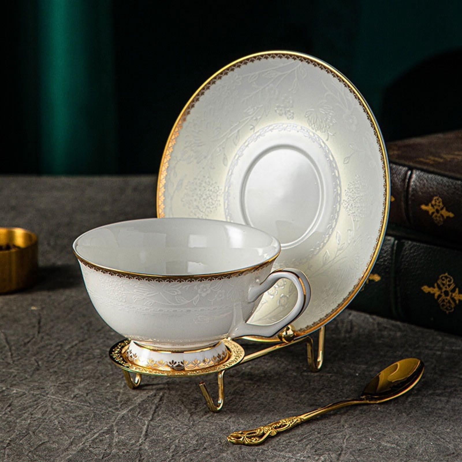 Tasse Tasses Ensemble de tasses à café en relief Style européen, service thé britannique haut gamme, légères luxe porcelaine osseuse exquise