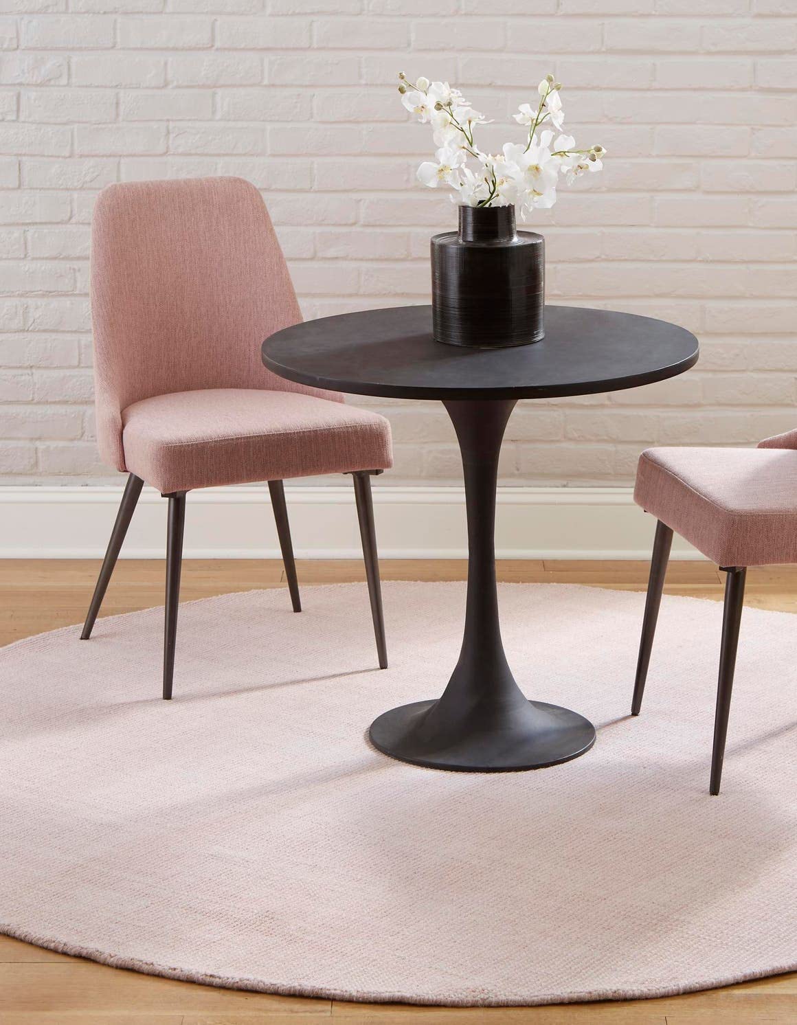 Unique Loom Jill Zarin English Manor Collection Area Rug - Farmhouse (4' 1'' Round, English Rose/ Ivory)