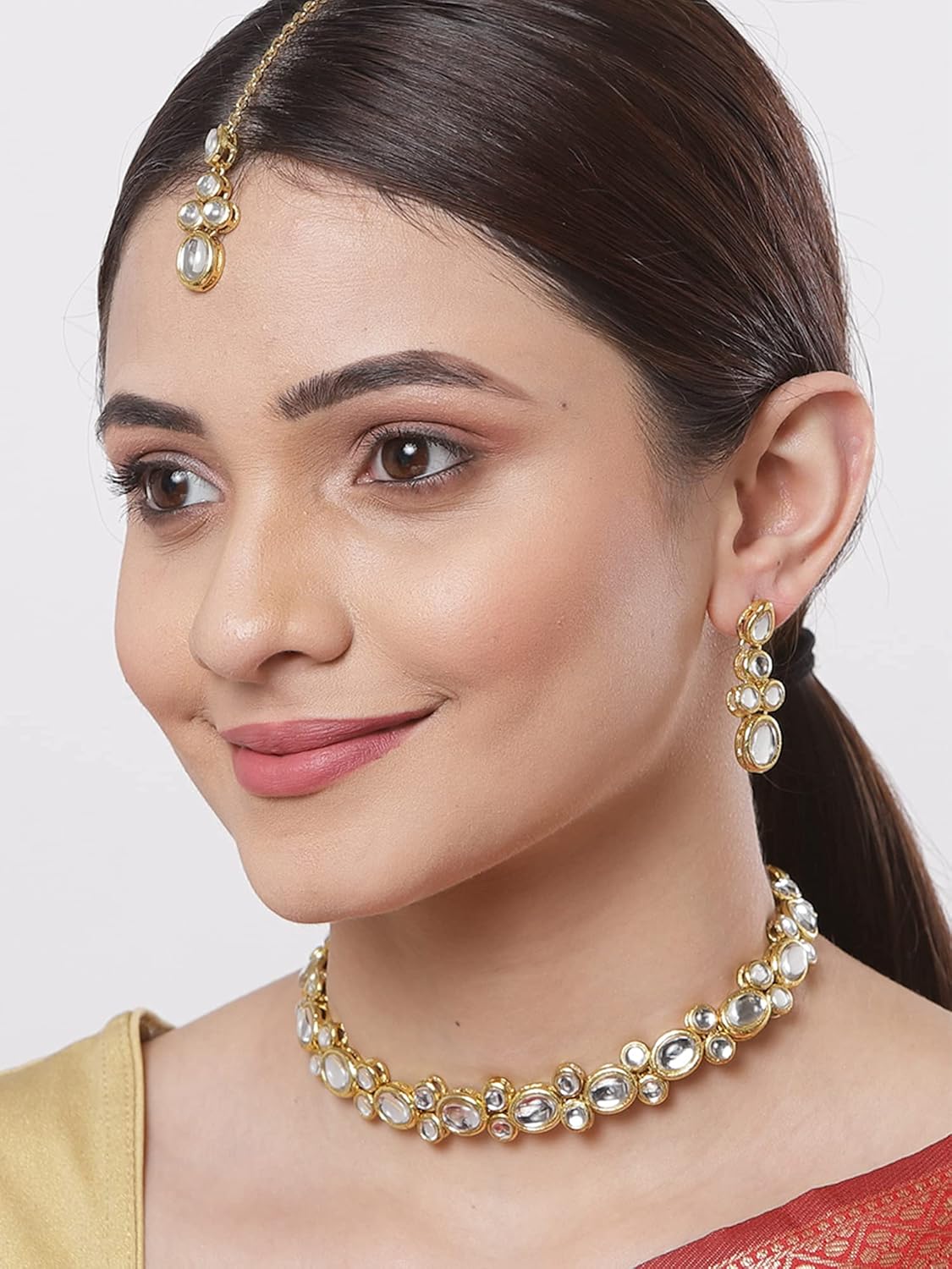 Karatcart Women’s Gold-Plated Handcrafted Kundan Choker Necklace Set