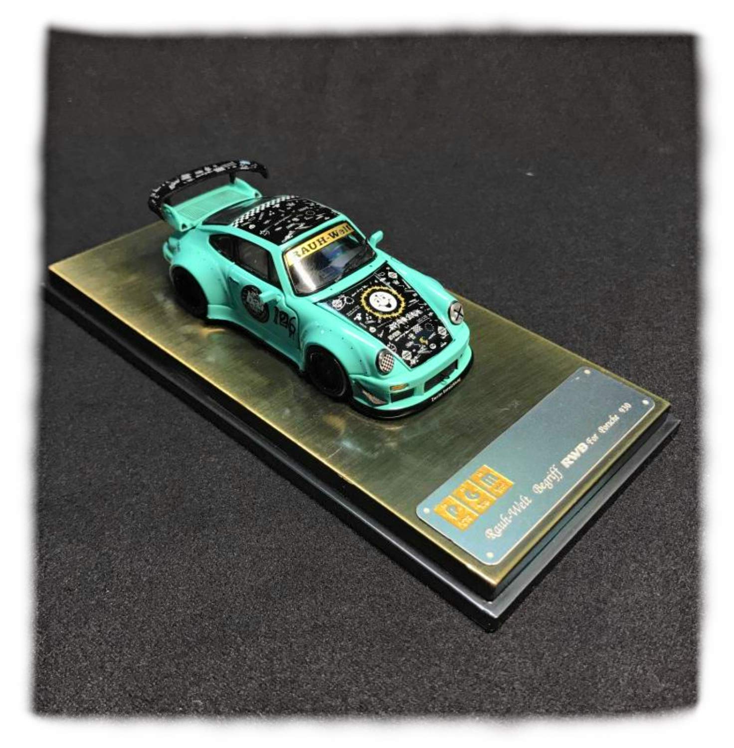 Amazon.co.jp: 1/64 pgm Porsche rwb 930 Tiffany Blue Black Wheel