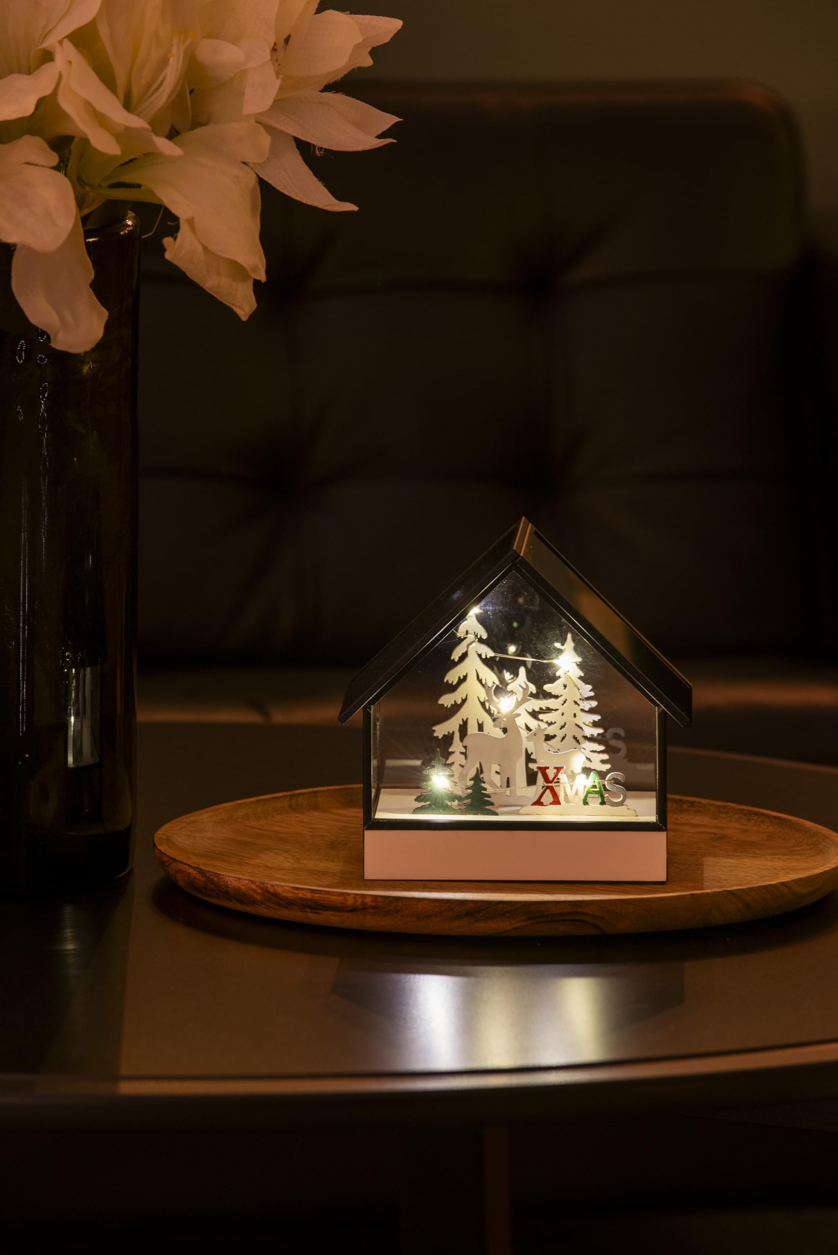 Konstsmide Elegant Glass Lantern with Wooden Base - 5 Warm White LEDs, Battery Operated, 6H Timer - Image 4