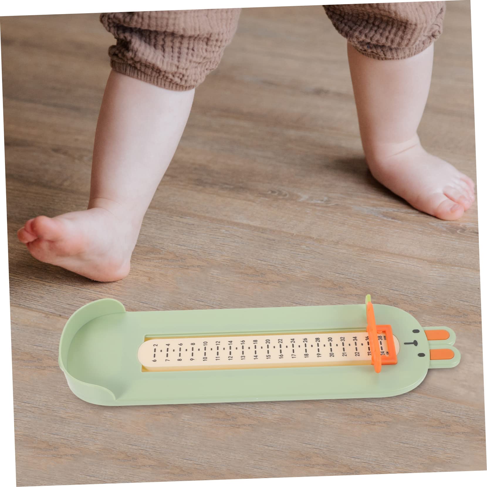 LIFKOME Mesure Pied Garçon et Filles Taille Francaise Outil de Mesure Précis en Plastique Abs Vert Jauge de Pied Cartoon pour Mesurer la Maison