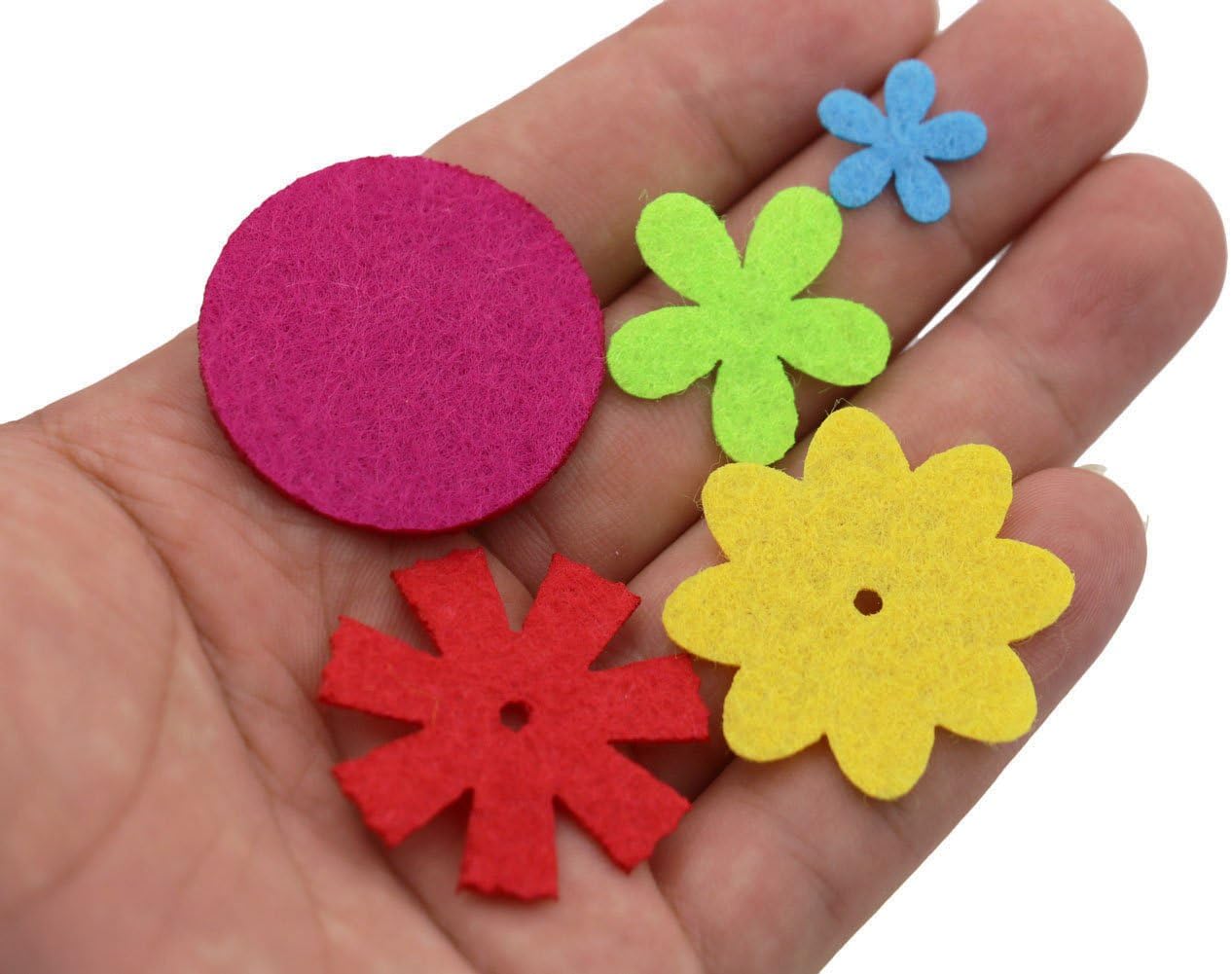 MAMUNU 4 Shapes 150 PCS Felt Flowers Fabric Flower Ornaments for Clothes, Bags, Shoes, Hats and Other Craft Decorations, Assorted Color